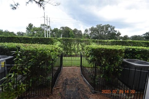Adosado en alquiler en Tampa, Florida, 2 dormitorios, 101.08 m2 № 1854522 - foto 6