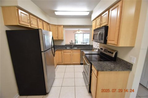 Adosado en alquiler en Tampa, Florida, 2 dormitorios, 101.08 m2 № 1854522 - foto 10