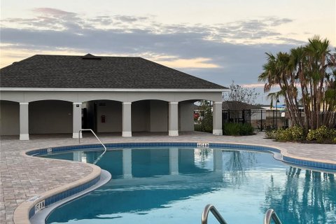 Casa en alquiler en Haines City, Florida, 3 dormitorios, 142.23 m2 № 1885285 - foto 20