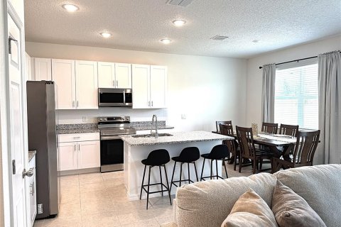 Casa en alquiler en Haines City, Florida, 3 dormitorios, 142.23 m2 № 1885285 - foto 13