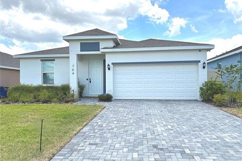 Casa en alquiler en Haines City, Florida, 3 dormitorios, 142.23 m2 № 1885285 - foto 1