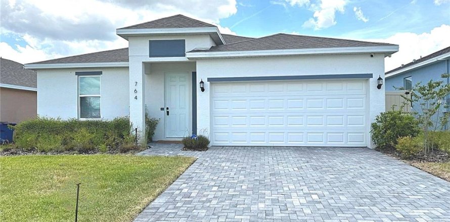 Casa en Haines City, Florida 3 dormitorios, 142.23 m2 № 1885285
