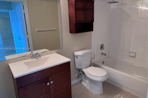 Apartment in Coconut Creek, Florida 2 bedrooms, 115.76 sq.m. № 1997461 - photo 8