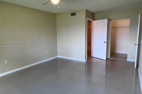 Apartment in Coconut Creek, Florida 2 bedrooms, 115.76 sq.m. № 1997461 - photo 7