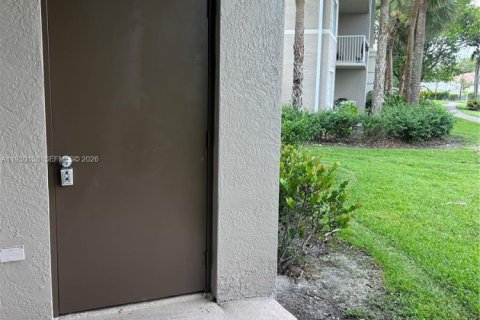 Apartment in Coconut Creek, Florida 2 bedrooms, 115.76 sq.m. № 1997461 - photo 13