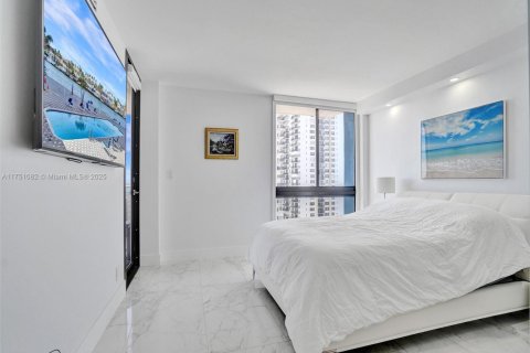 Condominio en venta en Hollywood, Florida, 2 dormitorios, 113.15 m2 № 1936295 - foto 15