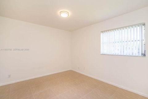 Condo in Davie, Florida, 2 bedrooms  № 2027187 - photo 27