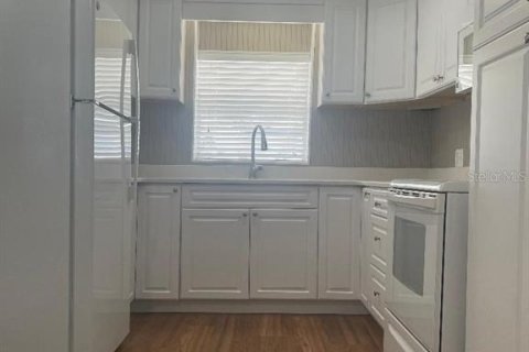 Apartamento en alquiler en Tampa, Florida, 1 dormitorio, 58.53 m2 № 1919026 - foto 2