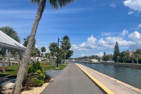 Apartamento en alquiler en Tampa, Florida, 1 dormitorio, 58.53 m2 № 1919026 - foto 13