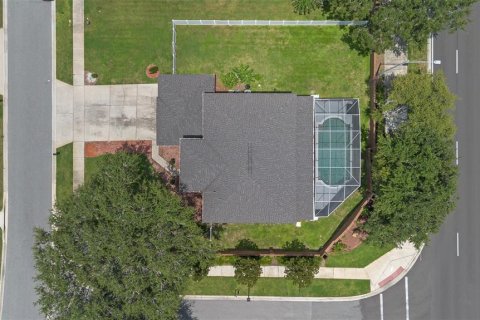 House in Winter Garden, Florida 4 bedrooms, 310.85 sq.m. № 1838244 - photo 8