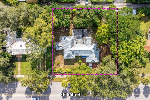 Купить земельный участок в Майами-Шорс, Флорида № 2005907 - фото 6