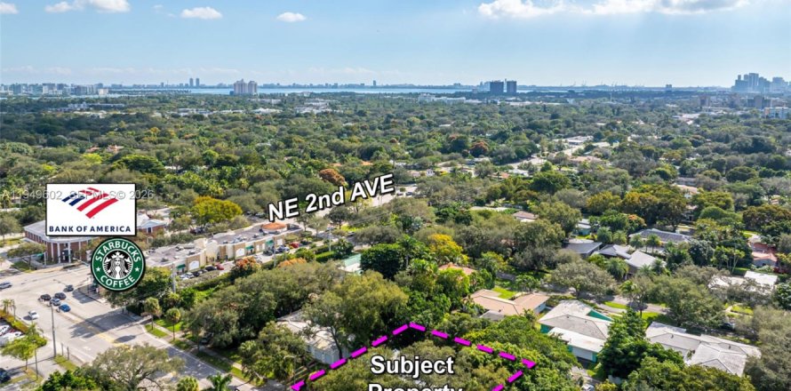 Земельный участок в Майами-Шорс, Флорида № 2005907