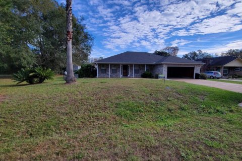 House in Palatka, Florida 167.97 sq.m. № 889581 - photo 1