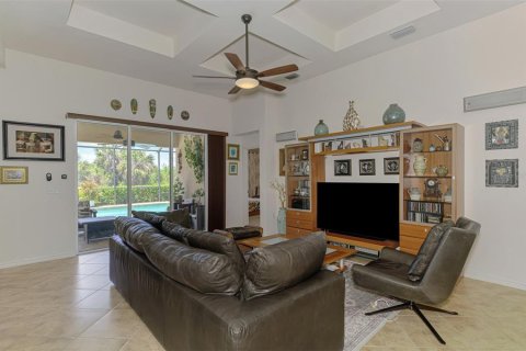 Villa ou maison à vendre à Port Charlotte, Floride: 3 chambres, 176.51 m2 № 2398524 - photo 18