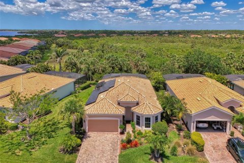 Villa ou maison à vendre à Port Charlotte, Floride: 3 chambres, 176.51 m2 № 2398524 - photo 2