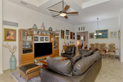 Villa ou maison à vendre à Port Charlotte, Floride: 3 chambres, 176.51 m2 № 2398524 - photo 19