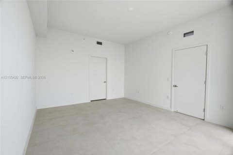 Copropriété à louer à Miami, Floride: 4 chambres, 269.14 m2 № 2414322 - photo 14