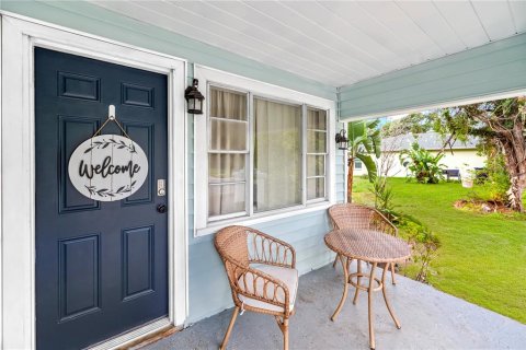 Casa en alquiler en Tampa, Florida, 3 dormitorios, 111.48 m2 № 1820959 - foto 2