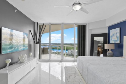 Condominio en venta en Hollywood, Florida, 2 dormitorios, 167.22 m2 № 2012396 - foto 14