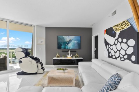 Condominio en venta en Hollywood, Florida, 2 dormitorios, 167.22 m2 № 2012396 - foto 10