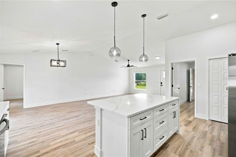 Villa ou maison à vendre à Ocala, Floride: 3 chambres, 136.38 m2 № 2358925 - photo 10