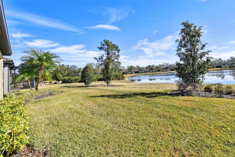 House in Tampa, Florida 3 bedrooms, 182.92 sq.m. № 1823966 - photo 25
