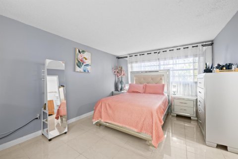 Купить кондоминиум в Плантация, Флорида 3 комнаты, 86.4м2, № 2147044 - фото 8