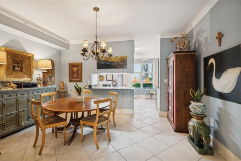 Condo in Key Biscayne, Florida, 2 bedrooms  № 2068615 - photo 6