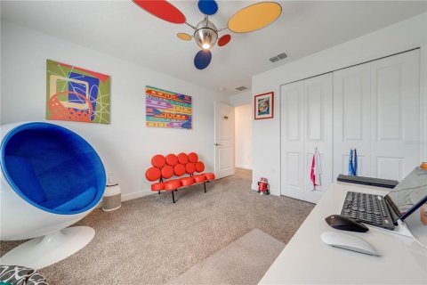 Townhouse in STOREY LAKE in Kissimmee, Florida 4 bedrooms, 177.81 sq.m. № 1334197 - photo 26