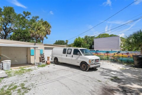 Commercial property in Gulfport, Florida 479 sq.m. № 626578 - photo 14