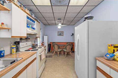 Commercial property in Gulfport, Florida 479 sq.m. № 626578 - photo 24