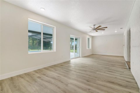 House in Winter Park, Florida 4 bedrooms, 190.45 sq.m. № 2398489 - photo 26