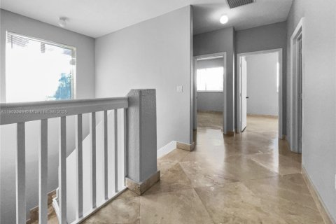 Casa en alquiler en Homestead, Florida, 4 dormitorios, 208.38 m2 № 1954333 - foto 15