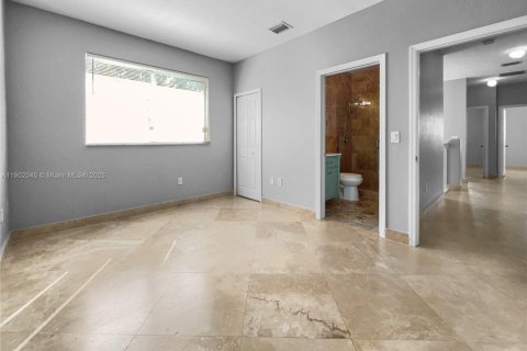 Casa en alquiler en Homestead, Florida, 4 dormitorios, 208.38 m2 № 1954333 - foto 17