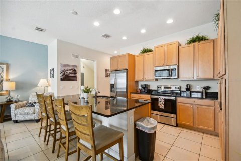 Touwnhouse à vendre à Davenport, Floride: 3 chambres, 164.53 m2 № 2355898 - photo 14