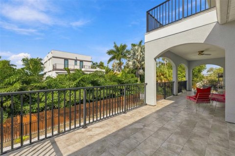 Villa ou maison à vendre à Saint Petersburg, Floride: 4 chambres, 291.9 m2 № 2423975 - photo 26