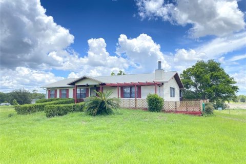 Casa en venta en Bronson, Florida, 4 dormitorios, 145.67 m2 № 1833539 - foto 4