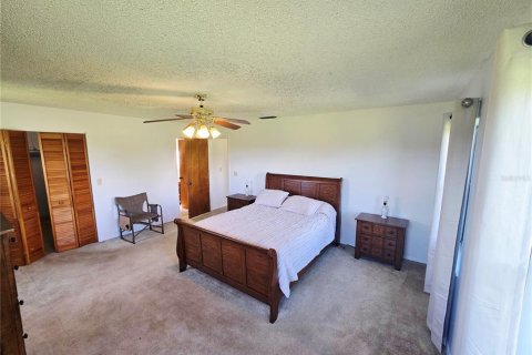 Casa en venta en Bronson, Florida, 4 dormitorios, 145.67 m2 № 1833539 - foto 16
