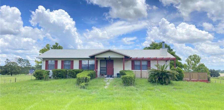 Casa en Bronson, Florida 4 dormitorios, 145.67 m2 № 1833539