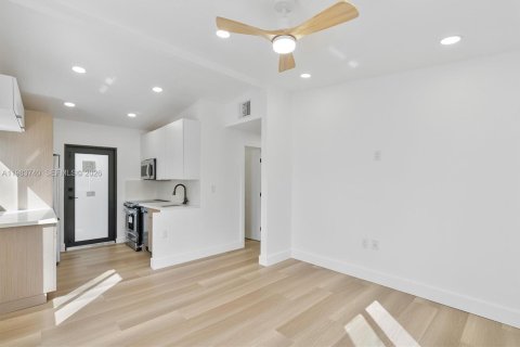 Villa ou maison à vendre à West Park, Floride: 2 chambres, 53.14 m2 № 2048622 - photo 5