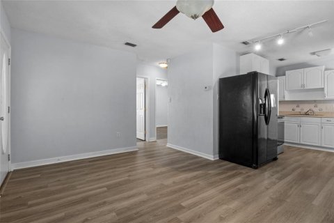 Casa en venta en Davenport, Florida, 2 dormitorios, 66.89 m2 № 2209707 - foto 9