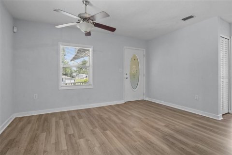 Casa en venta en Davenport, Florida, 2 dormitorios, 66.89 m2 № 2209707 - foto 8