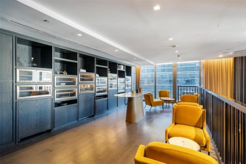 Condo in Miami, Florida, 3 bedrooms  № 1812350 - photo 28