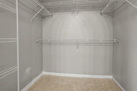 Casa en venta en Eustis, Florida, 4 dormitorios, 172.33 m2 № 2348163 - foto 17