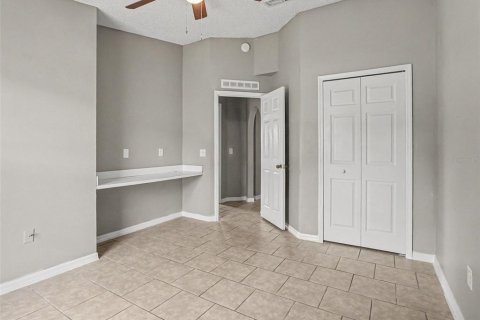 Casa en venta en Eustis, Florida, 4 dormitorios, 172.33 m2 № 2348163 - foto 18