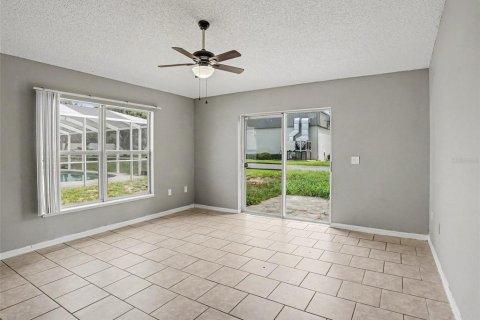 Casa en venta en Eustis, Florida, 4 dormitorios, 172.33 m2 № 2348163 - foto 6