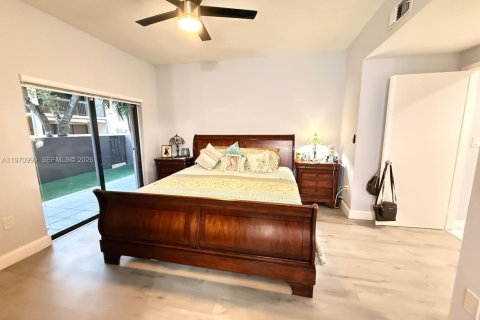 Copropriété à vendre à Miami, Floride: 3 chambres, 114.55 m2 № 2032087 - photo 14