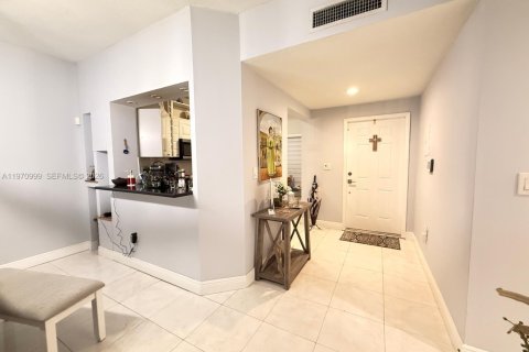 Copropriété à vendre à Miami, Floride: 3 chambres, 114.55 m2 № 2032087 - photo 5