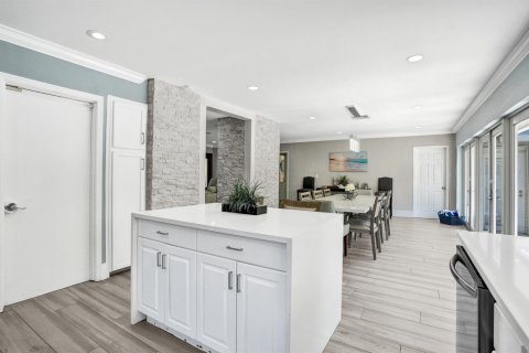 Villa ou maison à louer à Fort Lauderdale, Floride: 3 chambres, 158.31 m2 № 2147378 - photo 18