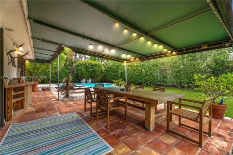 Villa ou maison à vendre à North Miami, Floride: 3 chambres, 190.26 m2 № 1920701 - photo 23